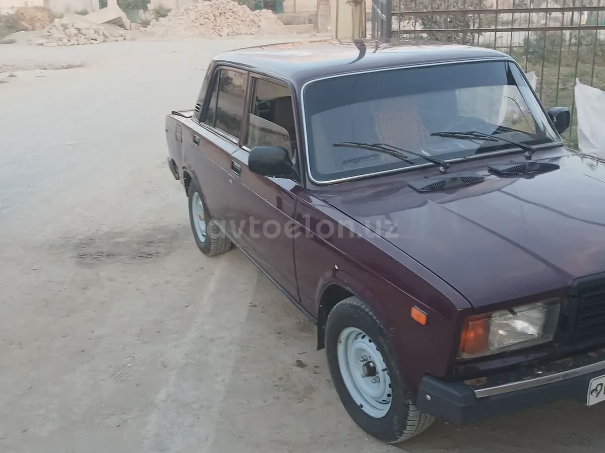 ВАЗ (Lada) 2107 2000 — 1