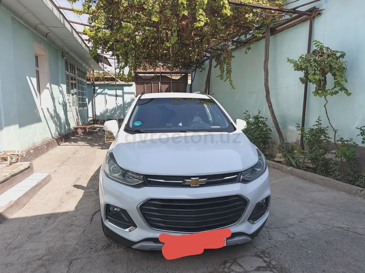 Chevrolet Tracker, 3 позиция 2019 — 1