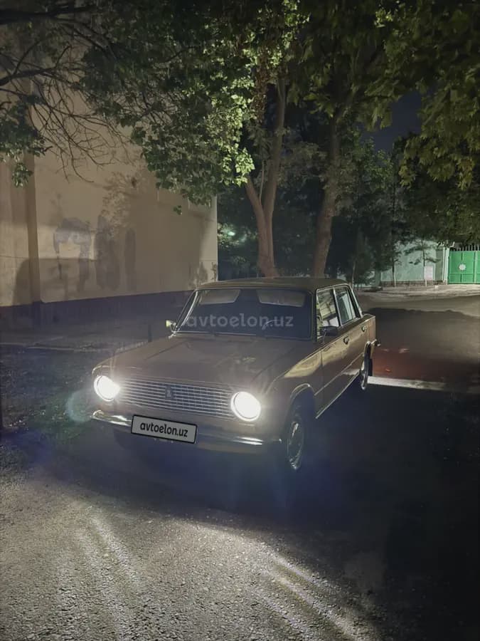 ВАЗ (Lada) 21011 1982 — 1