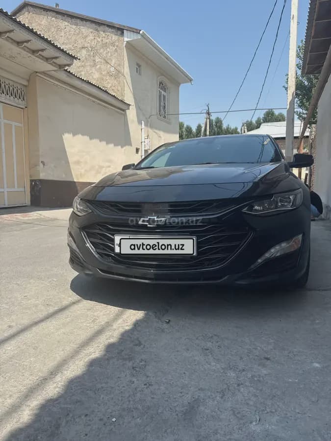 Chevrolet Malibu 2 2023 — 1