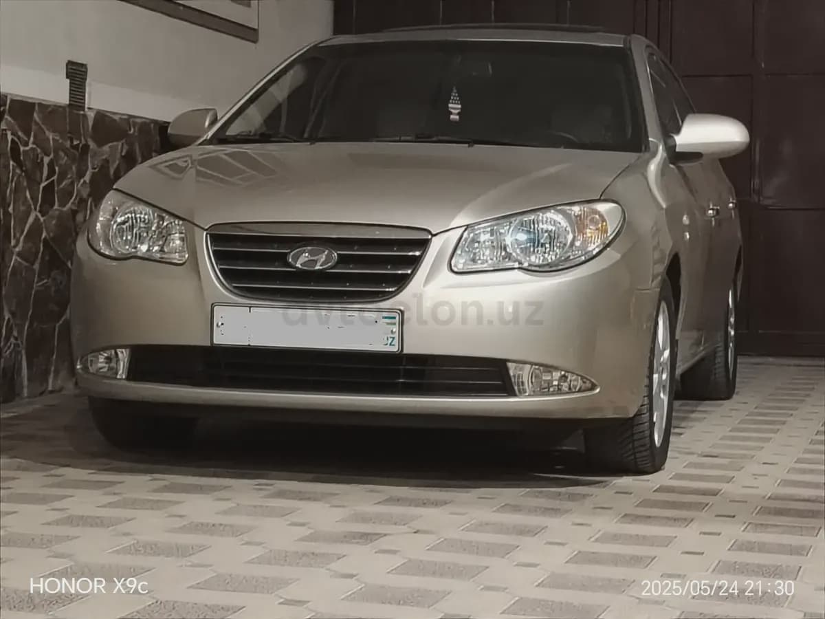 Hyundai Elantra 2008 — 1