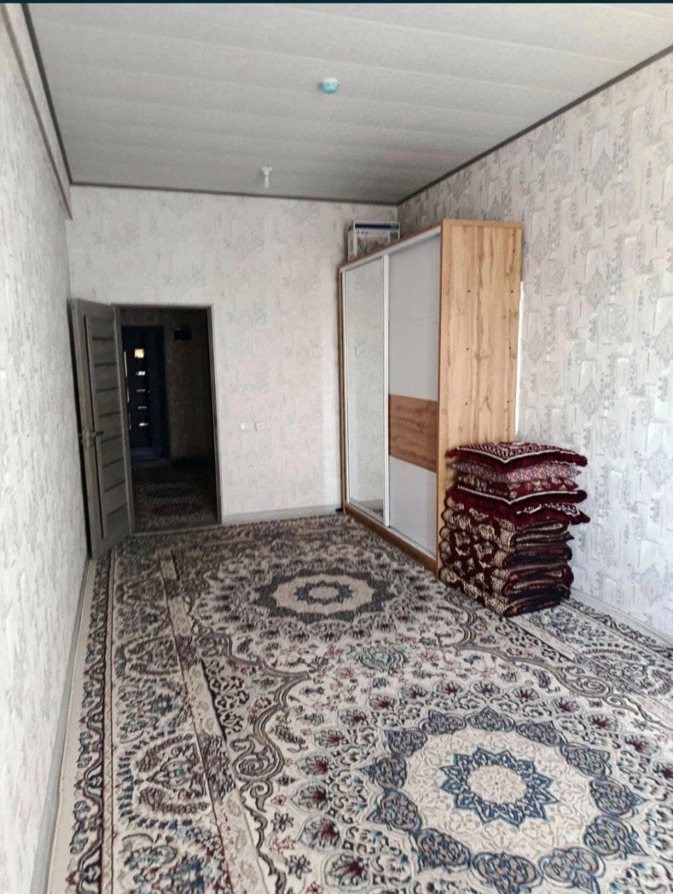 SERGELI CHOSHTEPA — 1