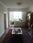 Продаётся 2/4/4 М Улугбекский р-н (2/4/4)