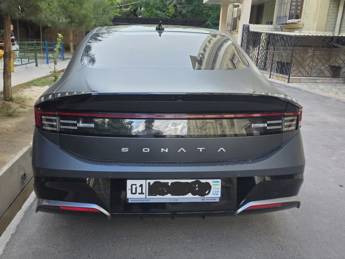 Hyundai Sonata 2025 — 1