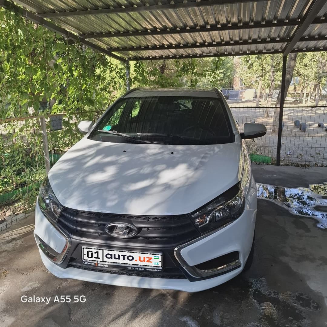 Lada (ВАЗ) Vesta 2022 — 1