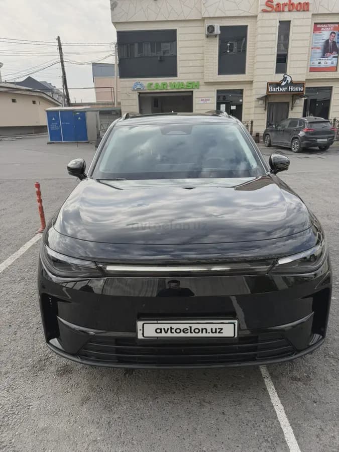 Leapmotor C16 2025 — 1