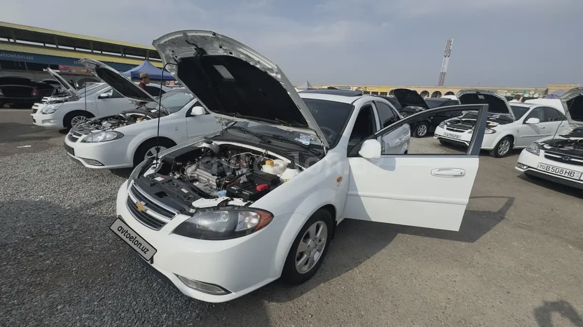 Chevrolet Gentra, 3 позиция 2018 — 1