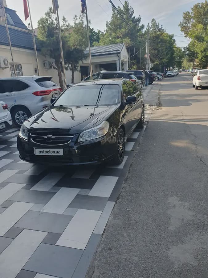 Chevrolet Epica, 3 позиция 2009 — 1