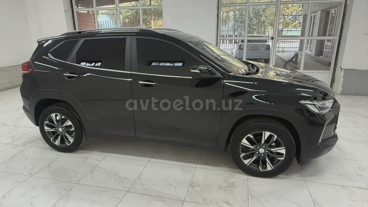 Chevrolet Tracker 2 2024 — 1