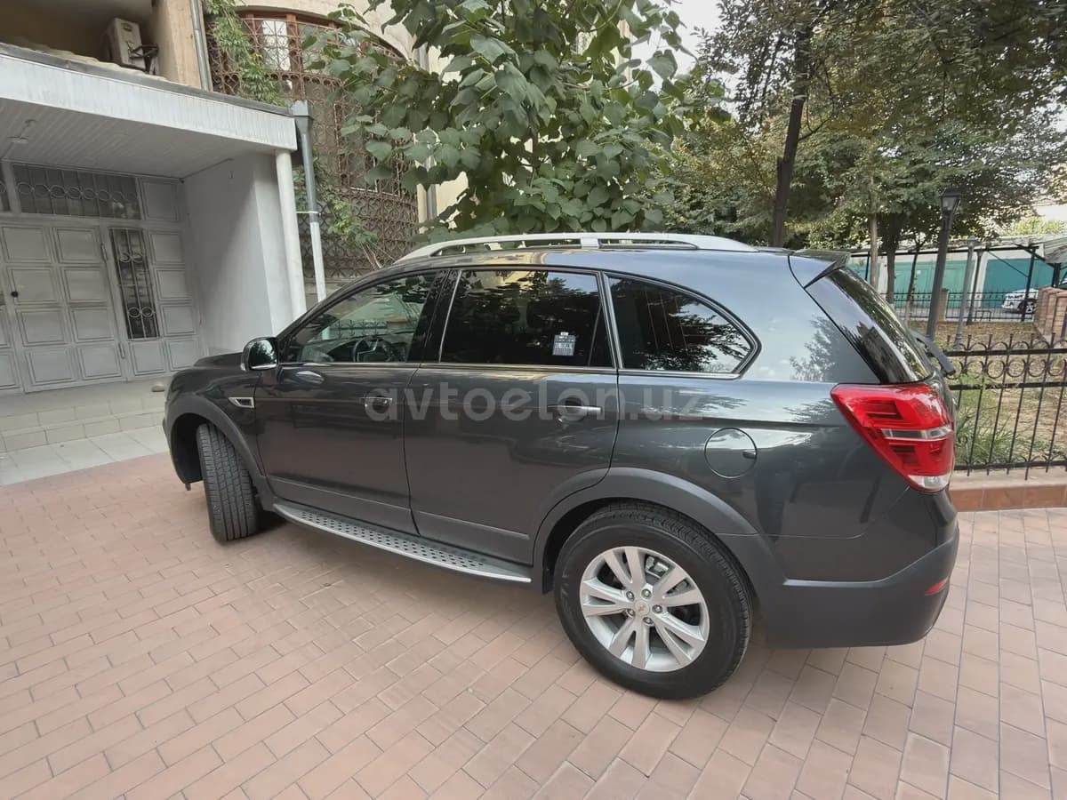 Chevrolet Captiva, 4 позиция 2018 — 1