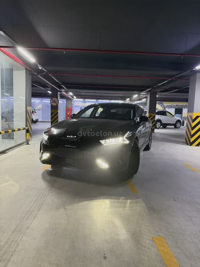 Kia K5 2026 — 1