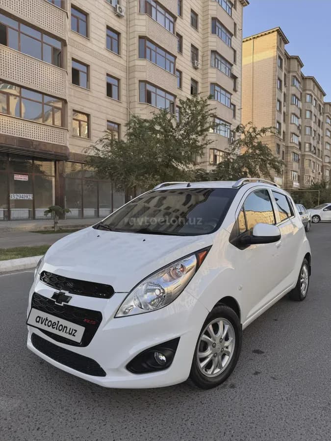 Chevrolet Spark 2015 — 1