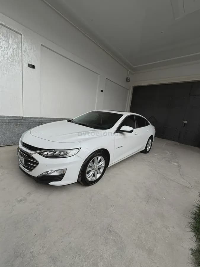 Chevrolet Malibu 2 2020 — 1