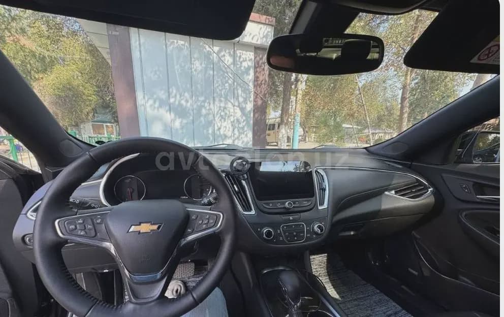 Chevrolet Malibu 2 2024 — 1