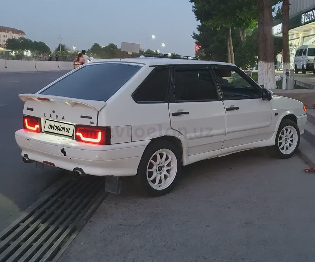 ВАЗ (Lada) Самара 2 (хэтчбек 2114) 2012 — 1