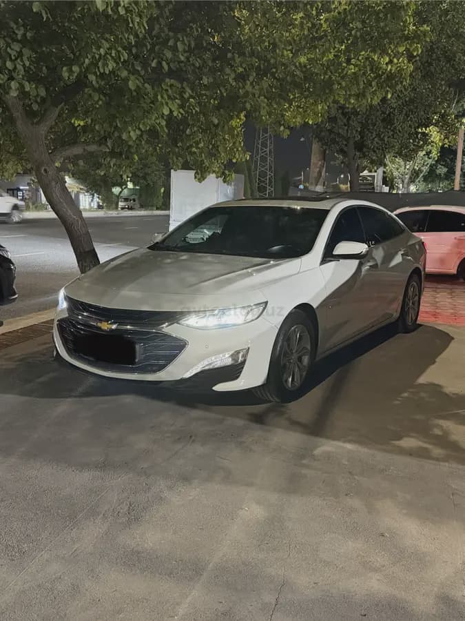 Chevrolet Malibu 2 2022 — 1