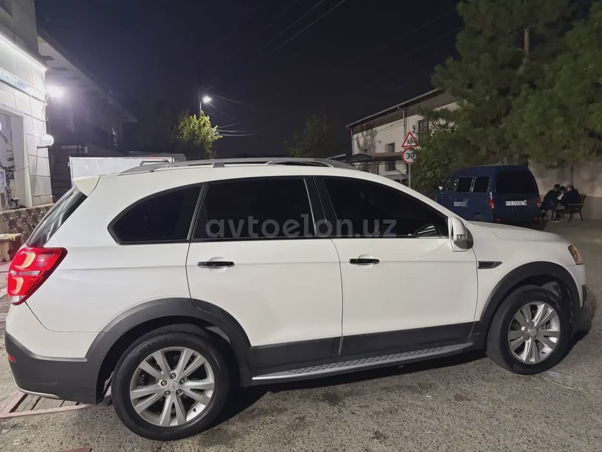 Chevrolet Captiva, 3 позиция 2014 — 1