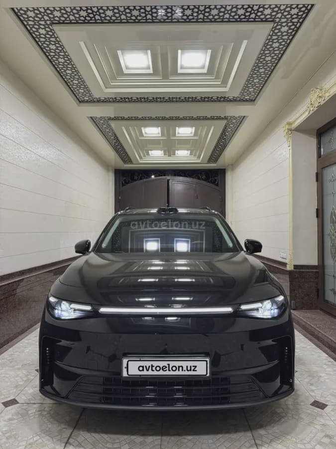 Leapmotor C16 2025 — 1