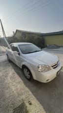 Chevrolet Lacetti, 1 позиция Газ-бензин 2011
