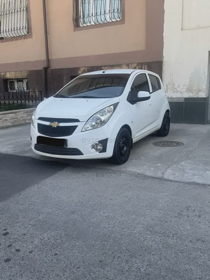 Chevrolet Spark, 2 позиция 2014 — 1