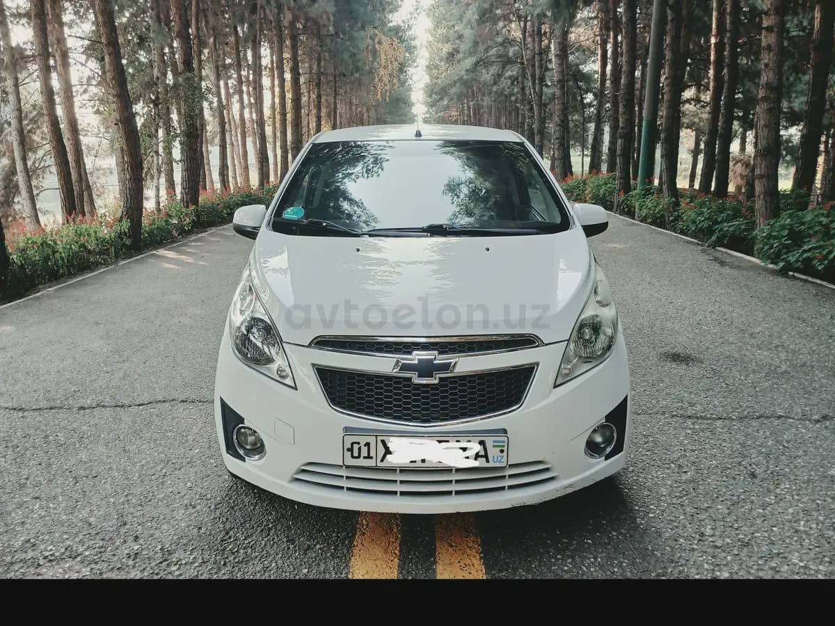Chevrolet Spark, 3 позиция 2013 — 1