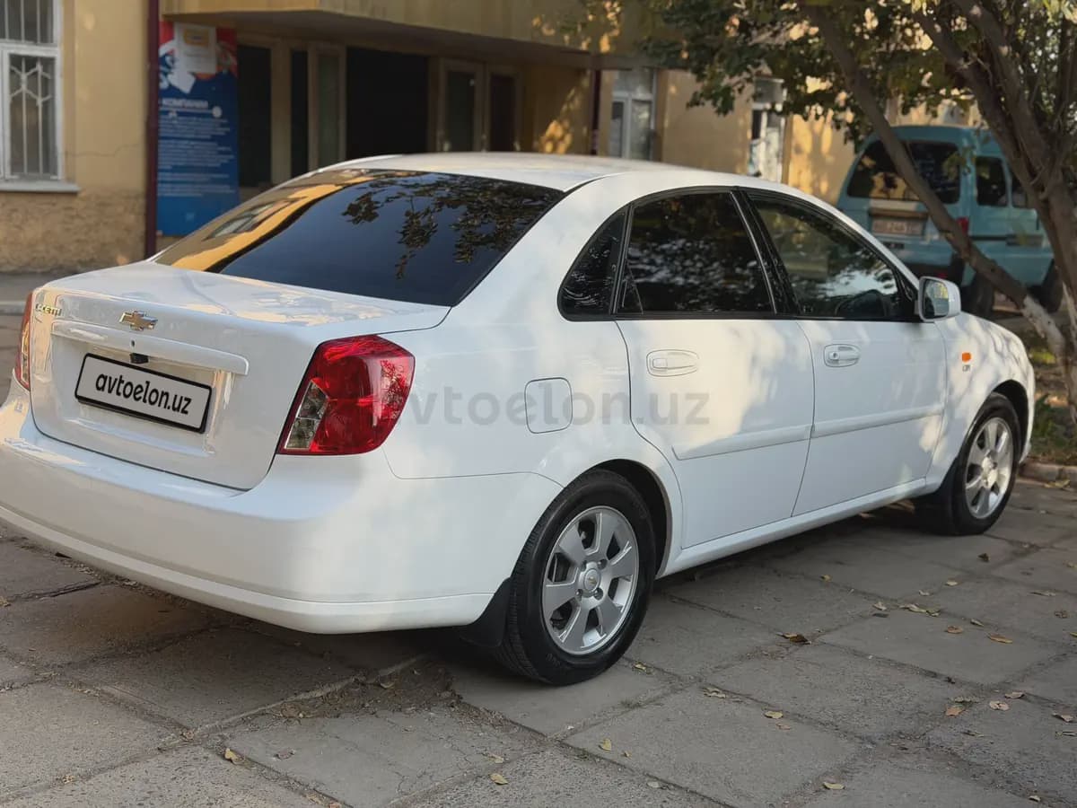 Chevrolet Gentra, 3 позиция 2018 — 1
