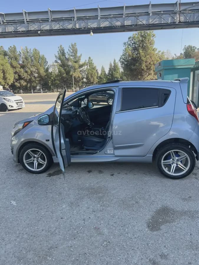 Chevrolet Spark, 2 позиция 2014 — 1