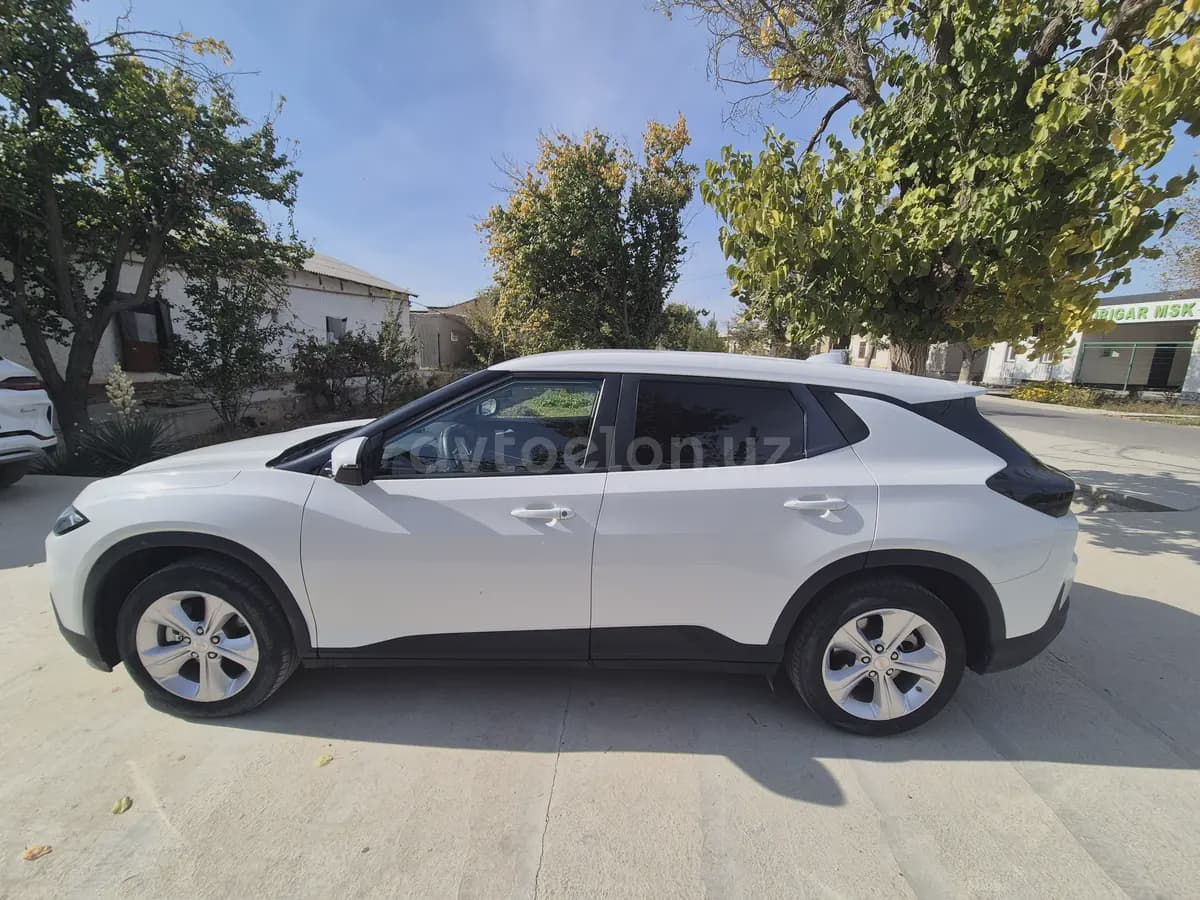 Chevrolet Menlo 2022 — 1