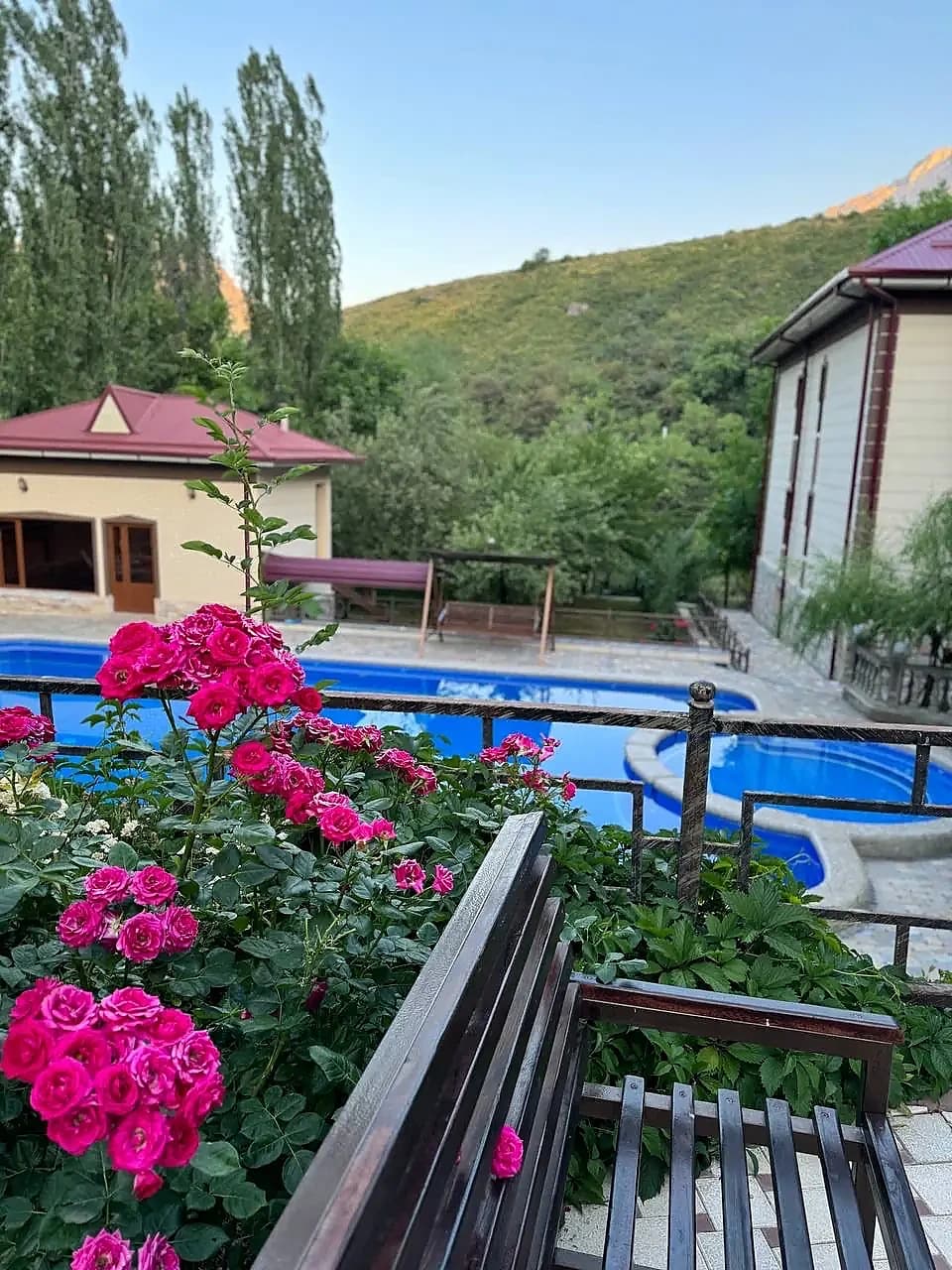 Kotta dacha ulfat kotta oilalar uchun 70 sotix — 1