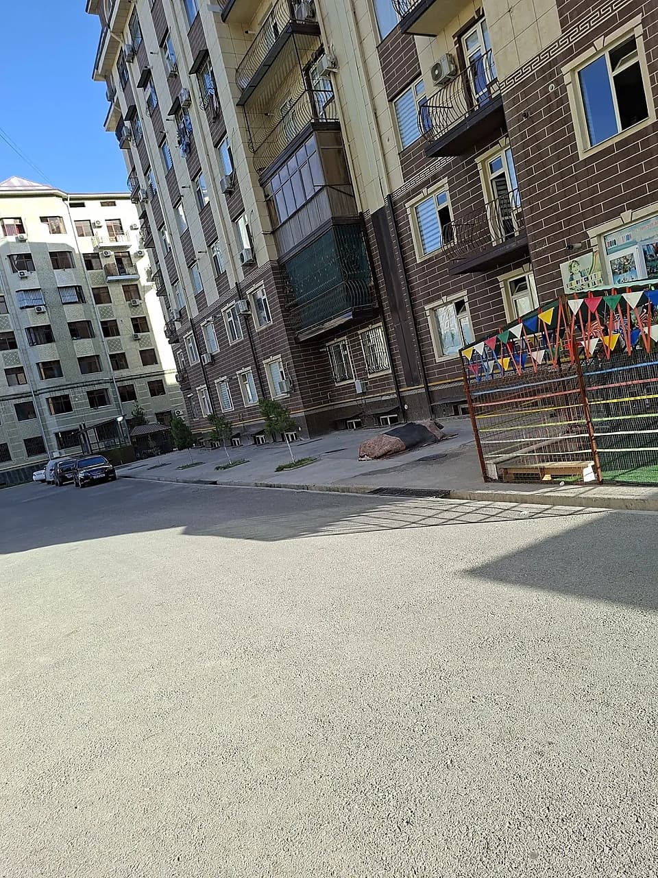 Chilonzor Kichikbeshyogoch 2/9/9 — 1