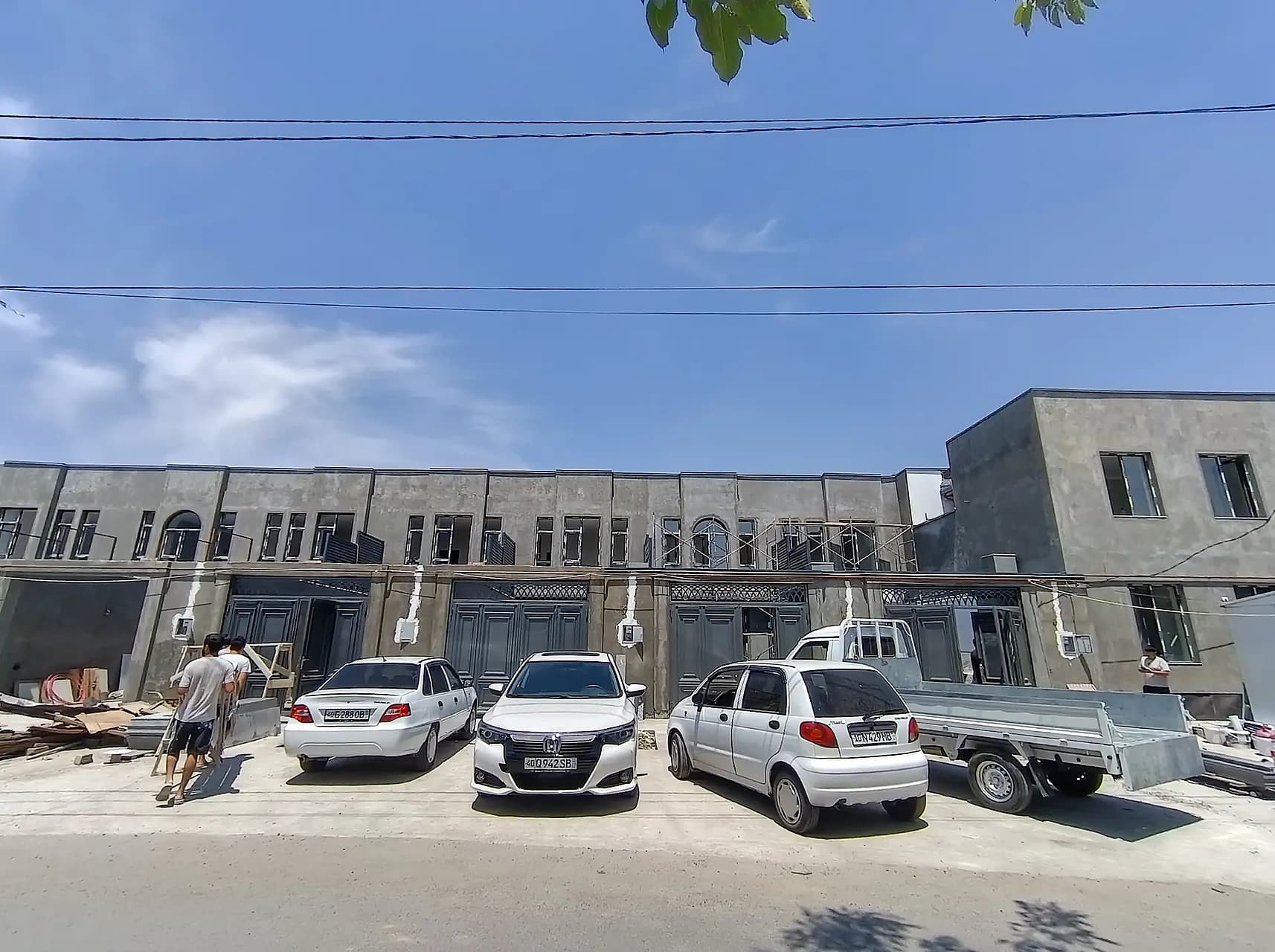 Aeraport yaqinida katejlarimiz sotuvi boshlandi tayyor — 1